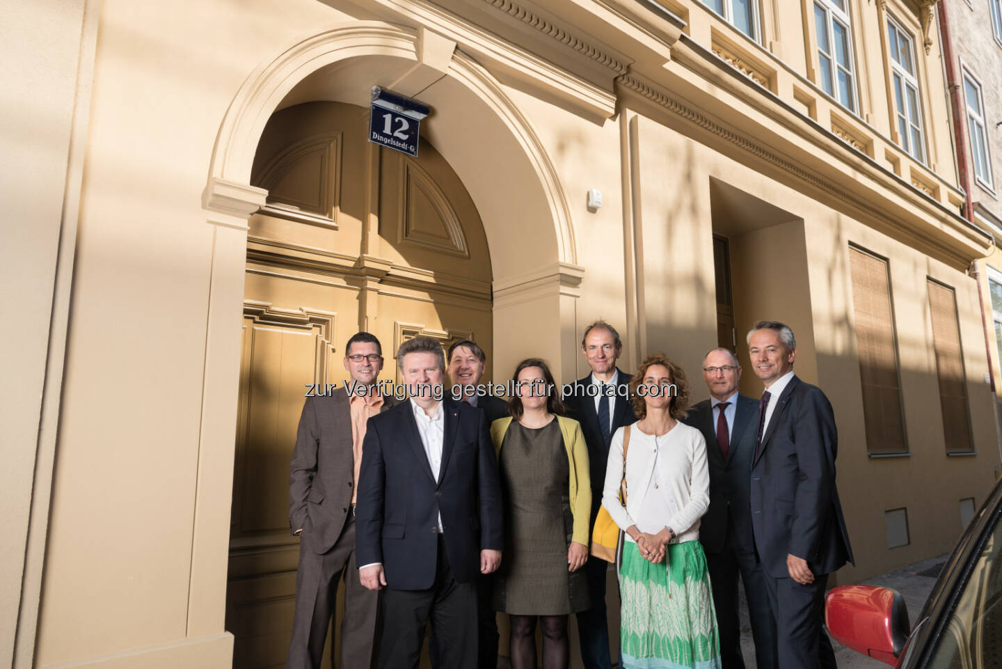 Markus Wieser, Michael Ludwig, Günther Trimmel, Isabealla Wall, Rainer Pawlick, Nina Bachinger, Reinhold Romirer, Rainer Hartlieb : Sieger beim 31. Wiener Stadterneuerungspreis : Top Leistungen der Wiener Baumeister und Planer : Fotocredit: Landesinnung Bau Wien/Wolf