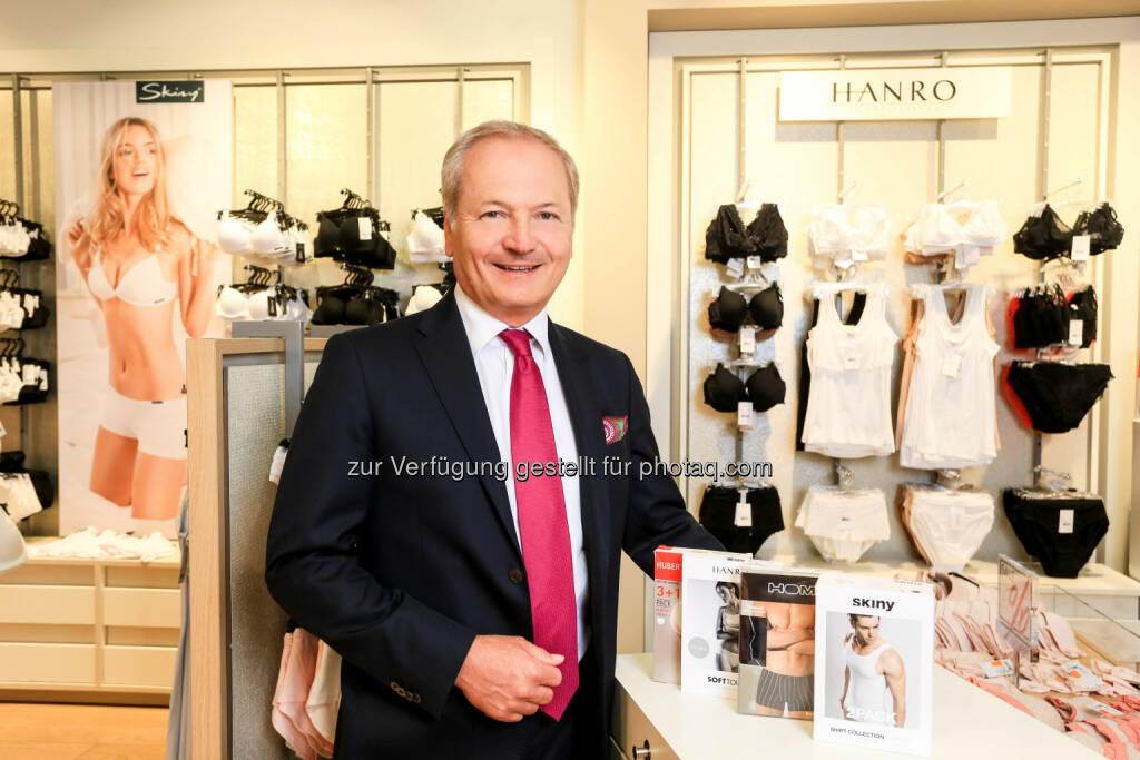 Martin Zieger, CEO Huber Holding : Wachstumssprung für Huber Holding unter CEO Martin Zieger : Fotocredit: Huber Holding AG/Deak, © Aussender (24.06.2016) 