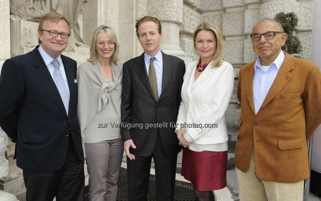 Oliver Voigt, Martina Hörmer, Georg Kapsch, Raphaela Vallon-Sattler, Mariusz Jan Demner beim IAA Business Communication Lunch, Foto: ORF/Thomas Jantzen (19.04.2013) 