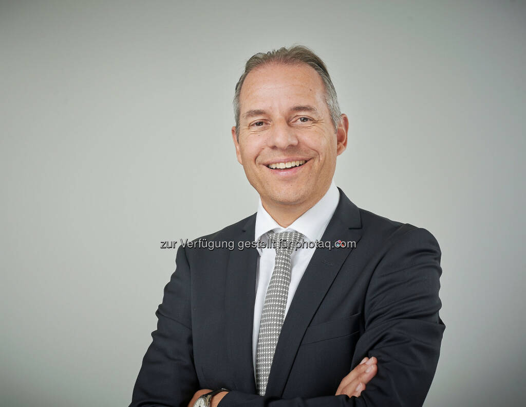 Philipp Gmür, Mitglied der Geschäftsleitung der Helvetia Gruppe und Vorsitzender der Geschäftsleitung von Helvetia Schweiz,
 wird Nachfolger von Stefan Loaker per 1. September 2016 : Fotocredit: Helvetia, © Aussender (29.06.2016) 