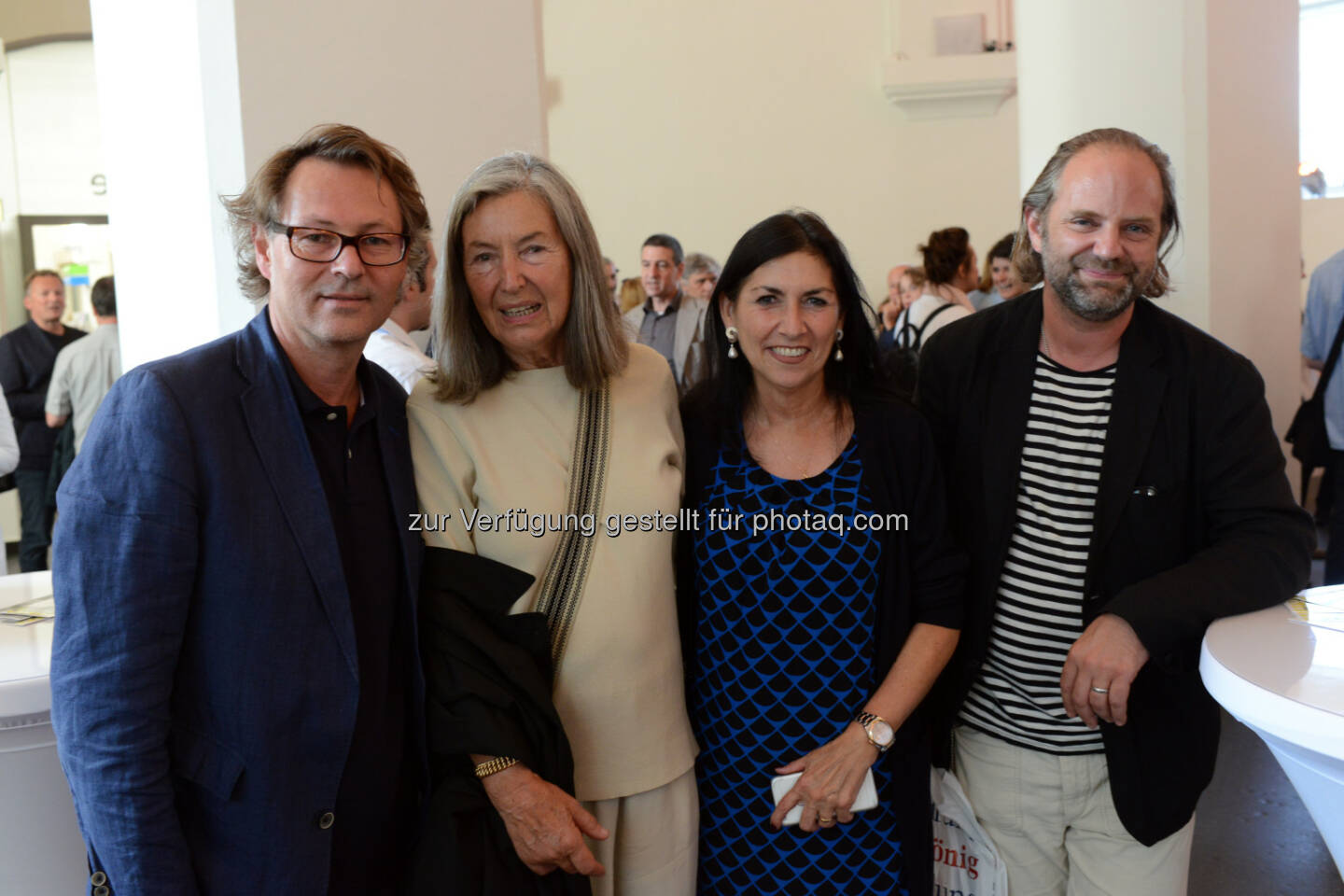 Hans-Peter Wipplinger, Elfie Semotan, Danielle Spera, Ivo Kocherscheidt : Eikon – Internationale Zeitschrift für Photographie und Medienkunst : Feier zum 25-jährigen Jubiläum in der Ovalhalle / Q21 im MuseumsQuartier Wien : Fotocredit: Didi Sattmann