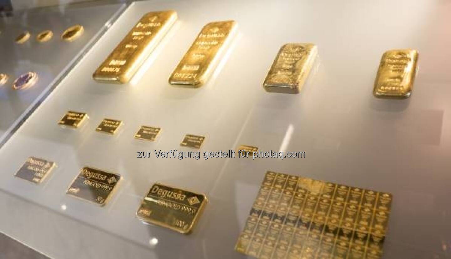 Gold, Invest 2013 in Stuttgart - http://www.messe-stuttgart.de/invest/