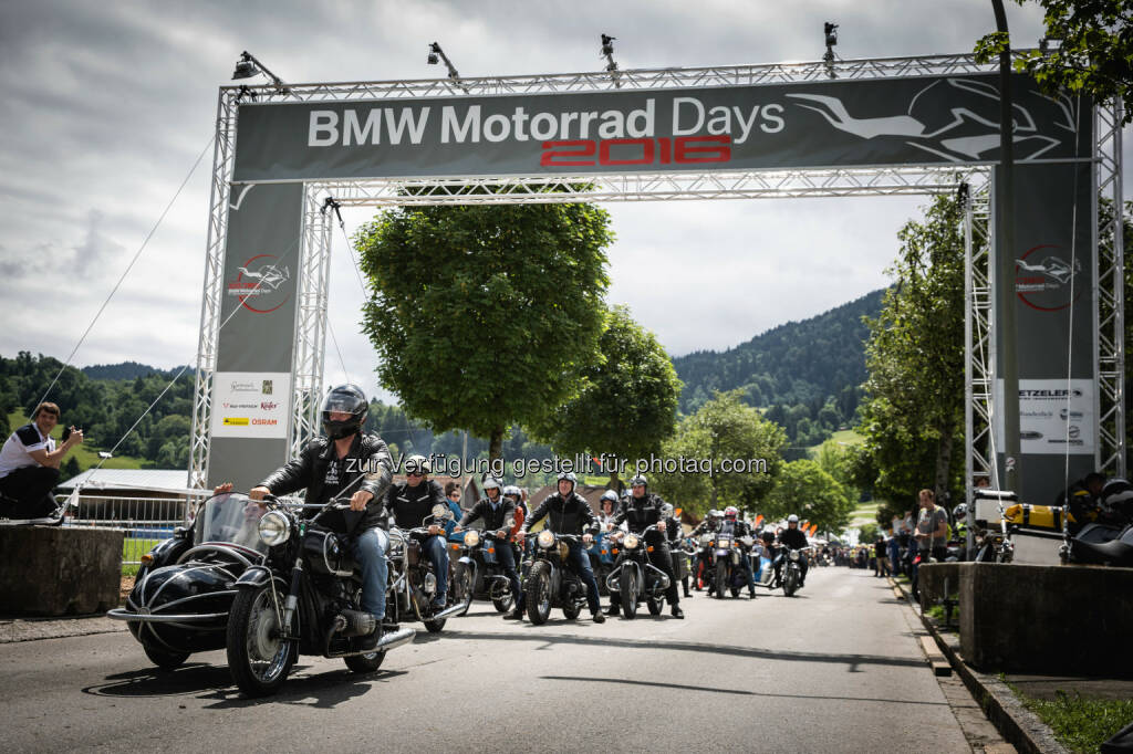 BMW Motorrad Days : BMW Motorrad erzielt zum vierten Mal in Folge neuen Absatzrekord in einem ersten Halbjahr : Per Juni erstmals über 80.000 Fahrzeuge ausgeliefert : Fotocredit: ©BMW Group, © Aussender (07.07.2016) 