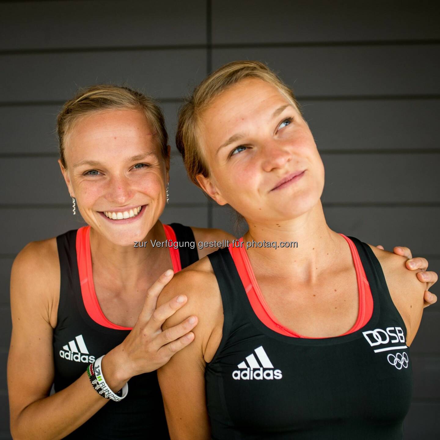 Anna und Lisa Hahner, Adidas