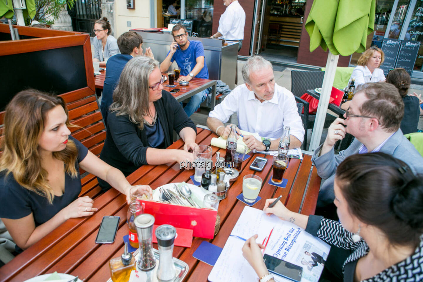 Yvette Rosinger (Rosinger Group), Julia Poyatsyka-Öztürk (Rosinger Group),  Stephanie Wolfschütz (Rosinger Group), Christian Drastil (BSN), Gregor Rosinger (Rosinger Group), Alexandra Rosinger (Rosinger Group)