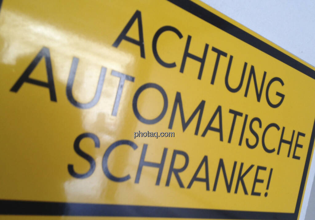 Achtung automatische Schranke (22.04.2013) 