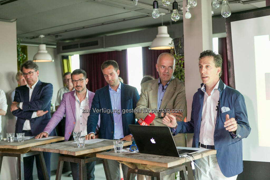 Stefan Pierer (CEO KTM Industries), Roman Sindelar, Stefan Schnöll, Alex Vogel, Philip Rusch, © Martina Draper (27.07.2016) 