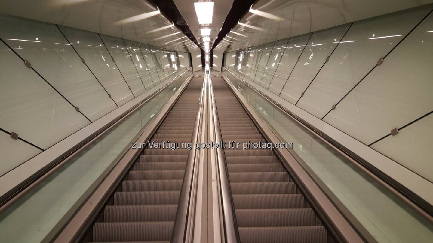 Neuinstallationen an Linie C der Metro Rom : Elevator World zeichnet thyssenkrupps Transportlösungen in Italien aus : Fotocredit: thyssenkrupp Elevator AG