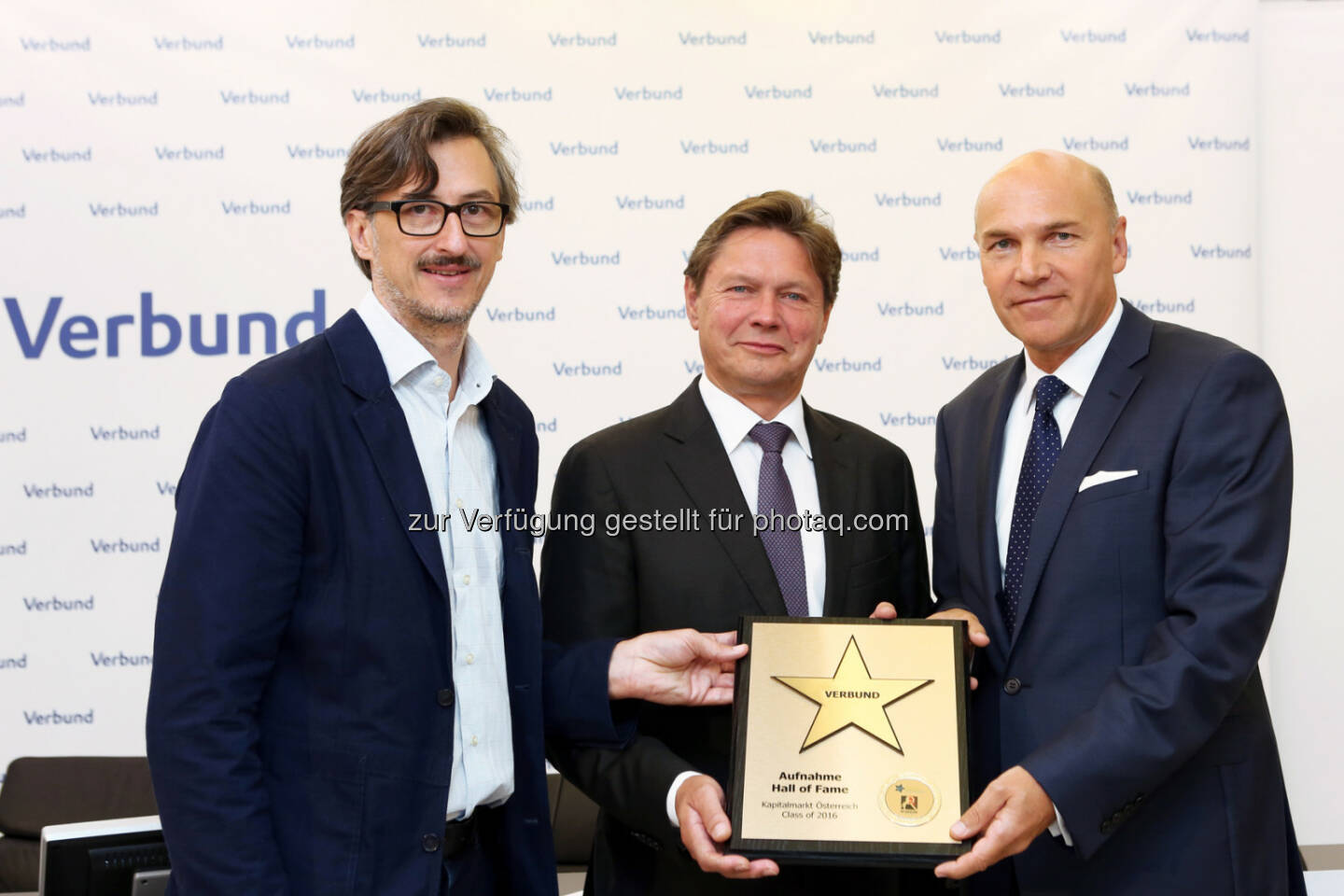 Josef Chladek (BSN), Wolfgang Anzengruber (CEO Verbund), Peter F. Kollmann (Finanzvorstand Verbund)