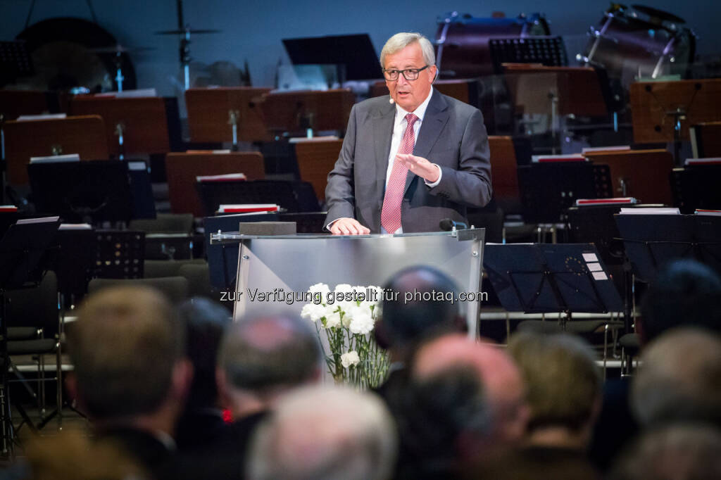 Jean-Claude Juncker (EU-Kommissionspräsident) : Eröffnungsredner des Europäischen Forums Alpbach 2016 im neuen Congress Centrum : „Wir sind nicht allein auf der Welt“ : Fotocredit: Andrei Pungovschi/European Forum Alpbach, © Aussender (22.08.2016) 