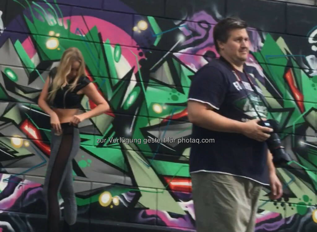 Model und Fotograf Donaukanal (25.08.2016)