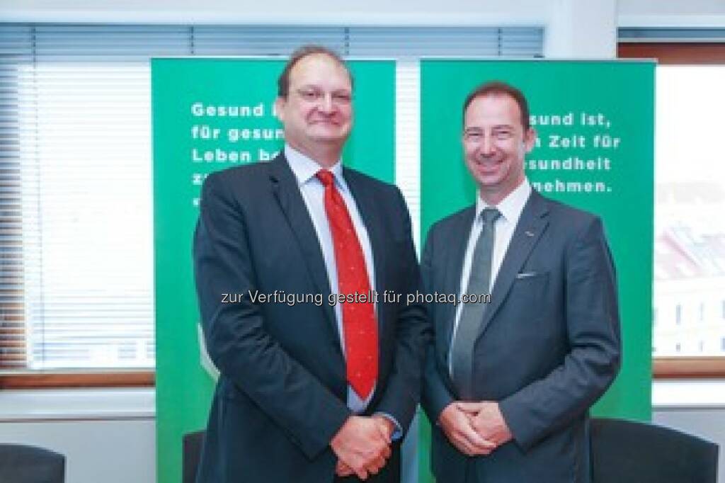 Alexander Herzog (SVA Obmann-Stv.), Mario Pulker (Obmann Fachverband Gastronomie-WKÖ) : SVA bietet spezielles Gesundheitsprogramm für Gastwirte : Fotocredit: SVA d. gewerblichen Wirtschaft/APA-Fotoservice/Tanzer, © Aussender (05.09.2016) 