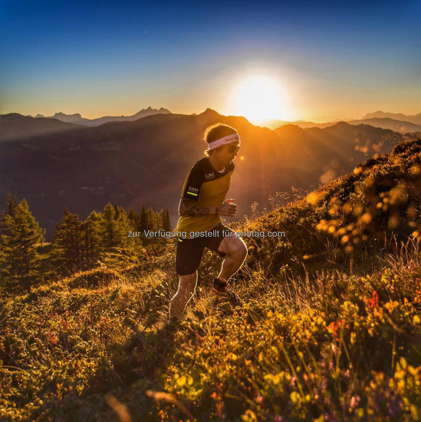 Florian Neuschwander, Berg, bergauf, hinauf, Sonnenaufgang