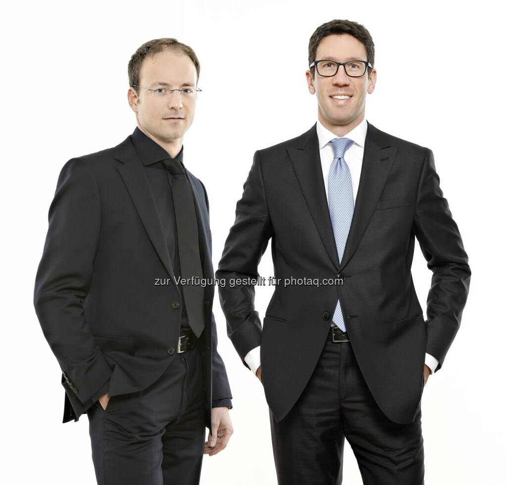 Volker Weiss (Partner, Brüssel/Wien, EU & Competition), Florian Kusznier (Partner, Wien, Corporate/M&A) : Schönherr berät OVS S.p.A., einen in Italien führenden Modekonzern, und Sempione Retail AG in Zusammenhang mit dem von Sempione Retail angekündigten Barübernahmeangebot für alle öffentlich gehaltenen Inhaberaktien der Schweizer Charles Vögele Holding AG in Österreich, Ungarn, Slowenien und Polen : Fotocredit: Schönherr, © Aussendung (30.09.2016) 