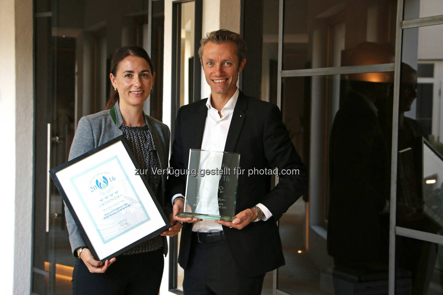 Unternehmerfamilie Pirktl (Inhaber des 5 Sterne Alpenresort Schwarz in Tirol) : European Health & Spa Award 2016 als „Best Destination Spa“ : Fotocredit: Alpenresort Schwarz