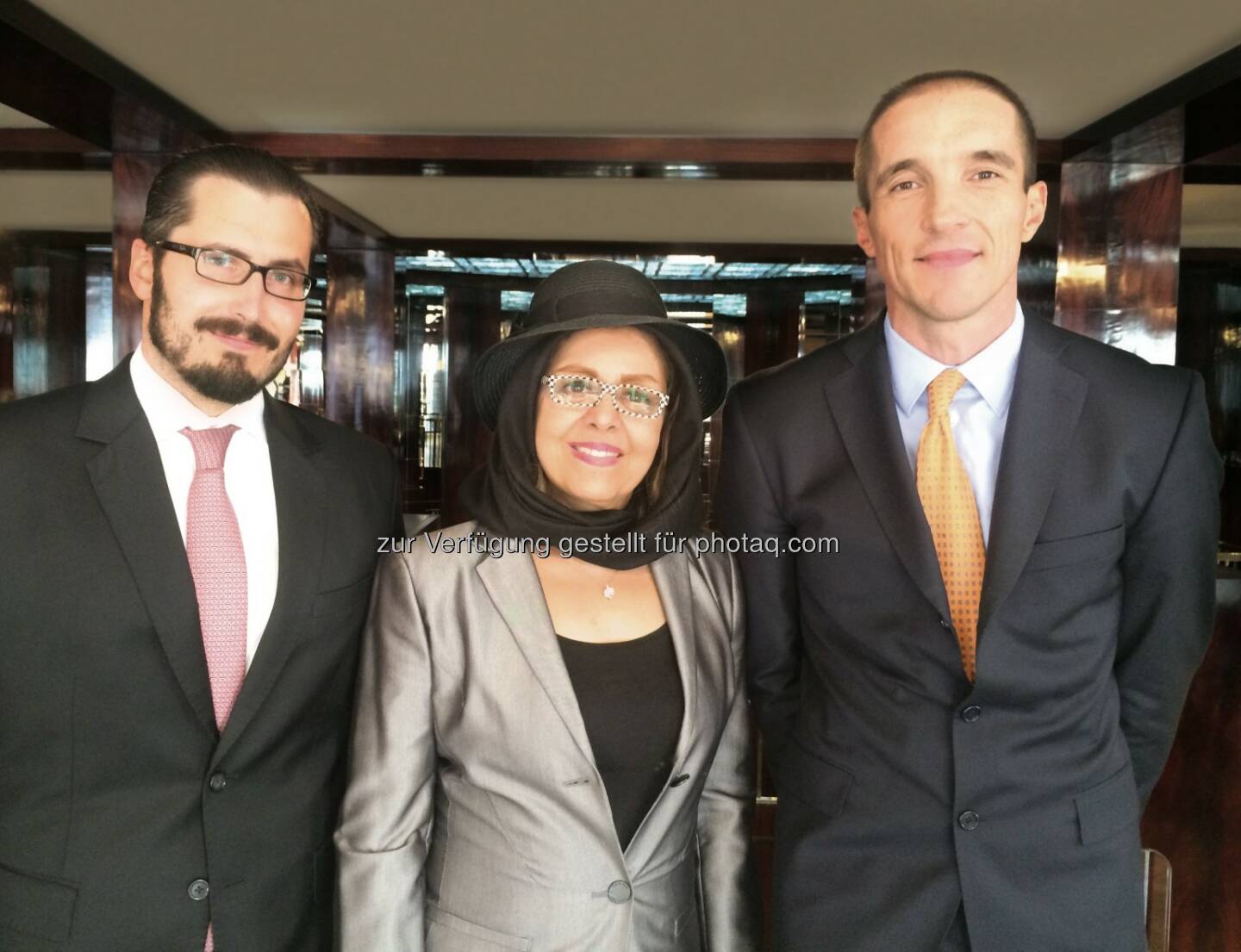 Bernhard Maier (Wildmoser/Koch & Partner), Mahnaz Mehrinfar (International Law Office, Dr. Behrooz Akhlaghi & Associates), Felix Michael Klement (Wildmoser/Koch & Partner) : Führende Wirtschaftskanzlei holt Teheran nach Wien : Kick-Off der neuen Kooperation von Wildmoser/Koch & Partner : Fotocredit: Wildmoser/Koch & Partner/Vojtech Joza