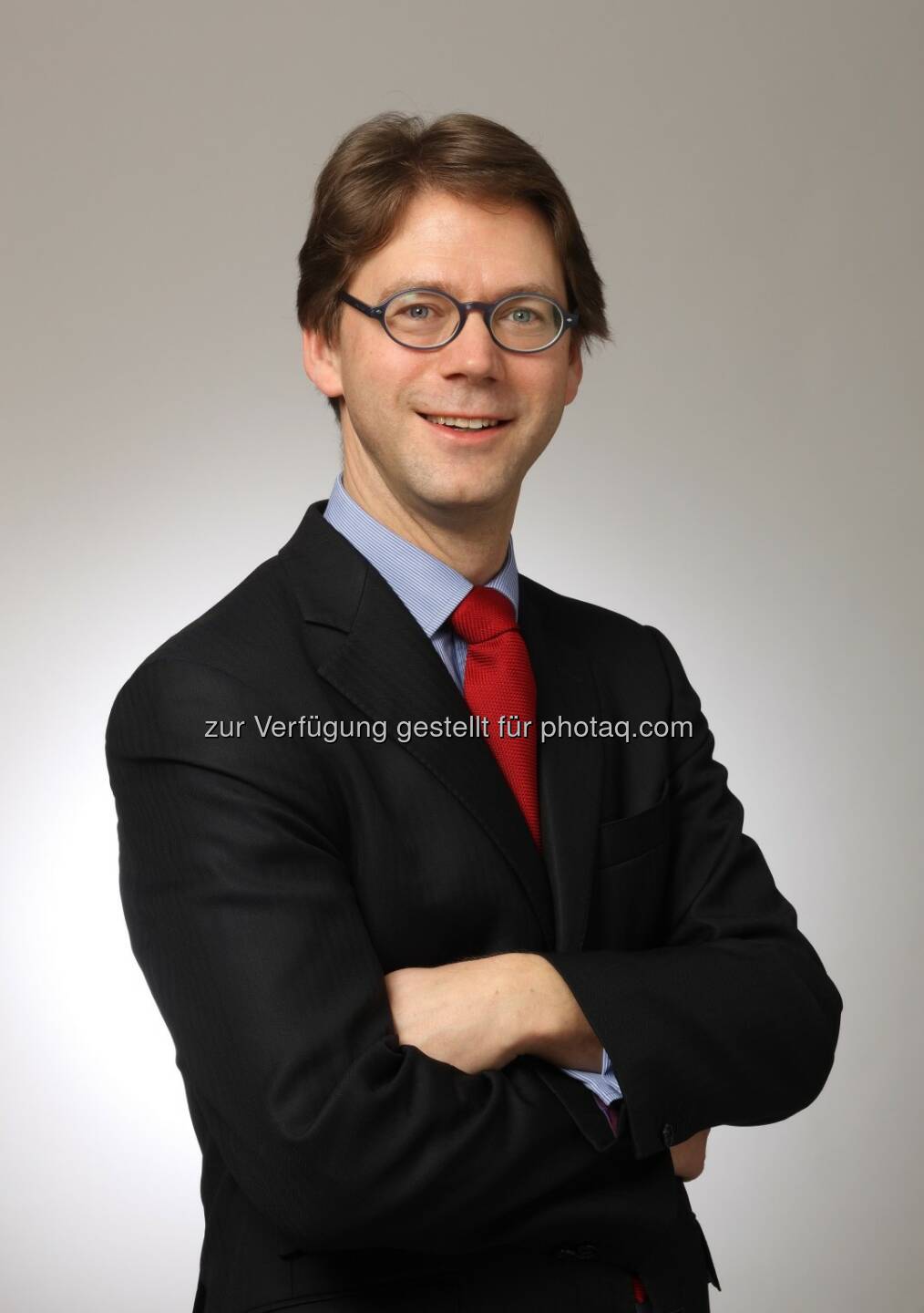 Stefan Keller, Stratege für die Asset Allocation bei Candriam : Candriam will mit Rohstoffwährungen vom Ölpreisanstieg profitieren : Fotocredit: www.red-robin.de