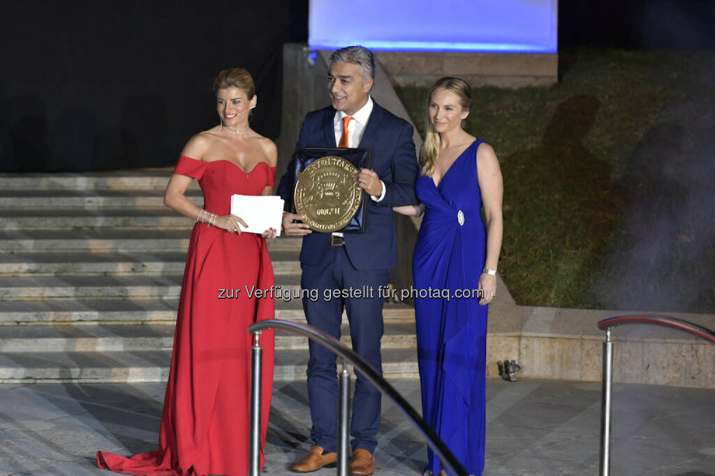 Serhan Güven (GF Vivamayr Maria Wörth) : Vivamayr Maria Wörth gewinnt renommierten „Seven Stars Hospitality and Lifestyle Award“  : Fotocredit ©SevenStarsHospitalityLifestyleAward, © Aussendung (18.10.2016) 