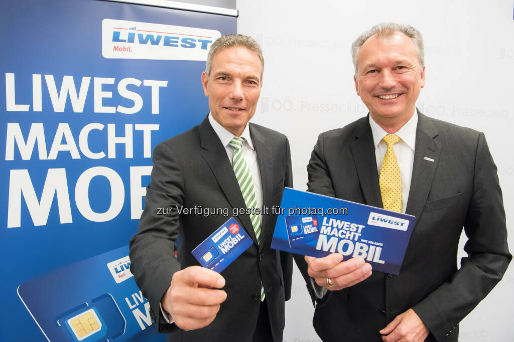 Michael Krammer (ventocom-GF), Günther Singer (Liwest Kabelmedien-GF) : Liwest und ventocom starten Mobilfunk-Angebot Liwest Mobil“ : Fotocredit: LTK Telekom und Service GmbH/Rudolf Laresser, 4174 Niederwaldkirchen, © Aussender (20.10.2016) 