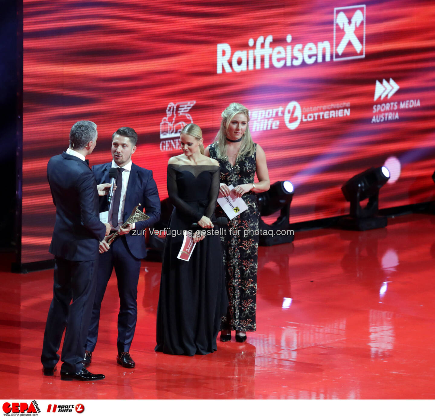 Marcel Hirscher (AUT), presenter Mirjam Weichselbraun and Mikaela Shiffrin (USA) Photo: GEPA pictures/ Walter Luger