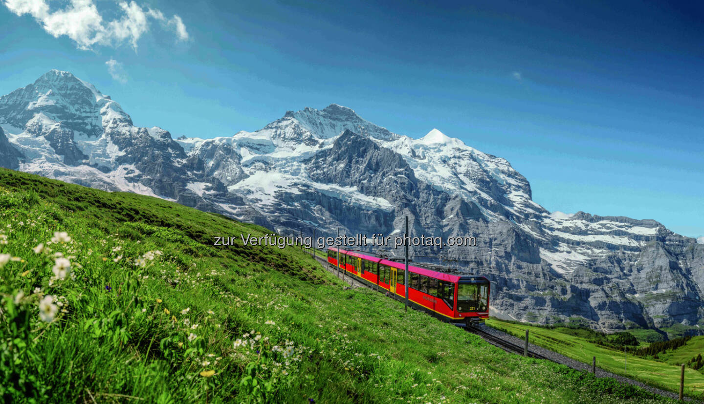 Schweiz Tourismus: Jungfraujoch – Top of Europe, Die Jungfraubahn gilt als eine der eindrucksvollsten Errungenschaften in der Geschichte vom internationalen Bergbahnbau und wird auch heute noch als Meisterwerk der Bahntechnik betrachtet.  (Bild: Jungfraubahnen Management AG/Jeroen Seyffer)