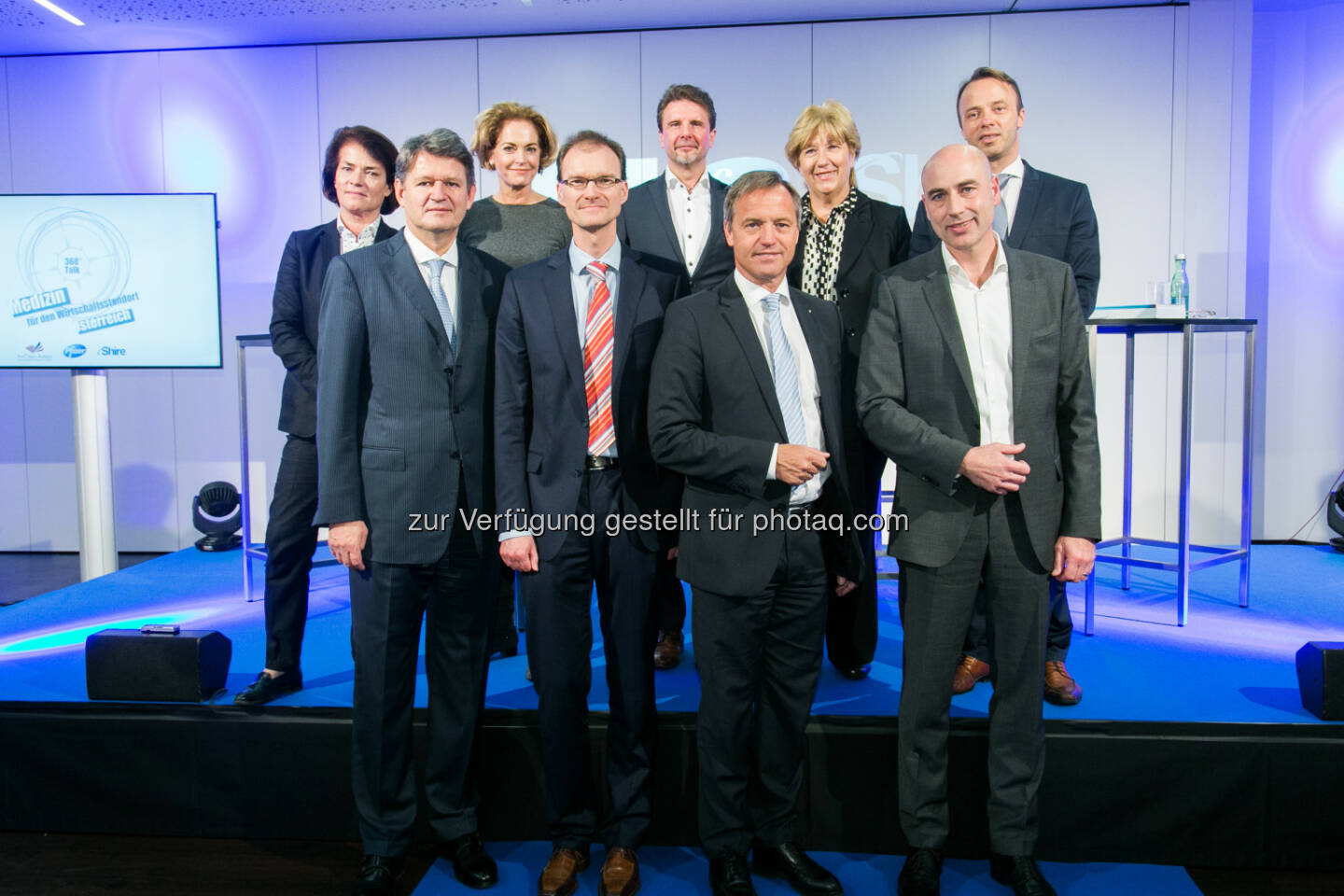 Daniela Homan (American Chamber of Commerce, Austria), Helmut Brandstätter (Chefredakteur Kurier), Ulrike Unterer (BMWFW), Karl-Heinz Hofbauer (Vorstand Baxter AG, now part of Shire), Martin Dallinger (Site Leader PGS-Orth/Pfizer), Robin Rumler (Geschäftsführer Pfizer Austria),  Christa Wirthumer-Hoche (Leiterin der AGES Medizinmarktaufsicht und Vorsitzende des EMA Management Board), Alexander Herget (Site Lead Orth/Shire), Marcus Scheiblecker (Stellvertretender Leiter WIFO): Welldone Werbung und PR GmbH: Pharmaindustrie: Medizin für den Wirtschaftsstandort Österreich (C) Welldone Werbeagentur GmbH/APA-Fotoservice/Rastegar