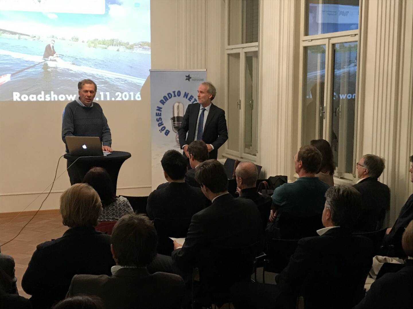 Roadshow in der Klimt-Villa, Wilhelm Rasinger (IVA), Christian Drastil (BSN)l