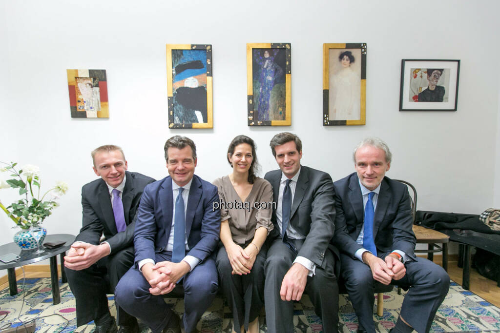 Rene Hoffmann (Vonovia), Marc Tüngler (DSW), Christine Reitsamer (Baader Bank), Clemens Billek (conwert), Christian Drastil (BSN), © Martina Draper/photaq (27.11.2016) 