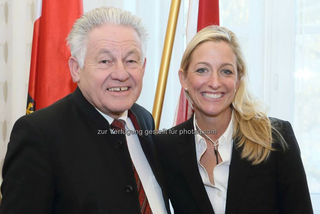 US-Botschafterin Alexa L. Wesner auf Abschiedsbesuch bei LH Pühringer (C) Heinz Kraml, © Aussender (30.11.2016)