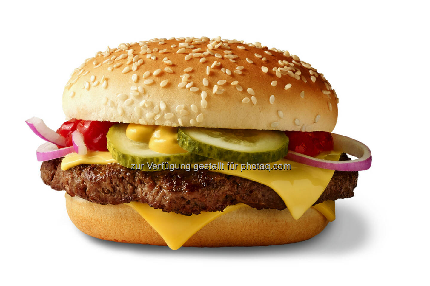 Mit dabei beim McDeal: der Royal Cheese Deal - McDonald's Österreich: Vier neue Burger um je 2 Euro bei McDonald’s Österreich (Bild: McDonald’s Österreich)