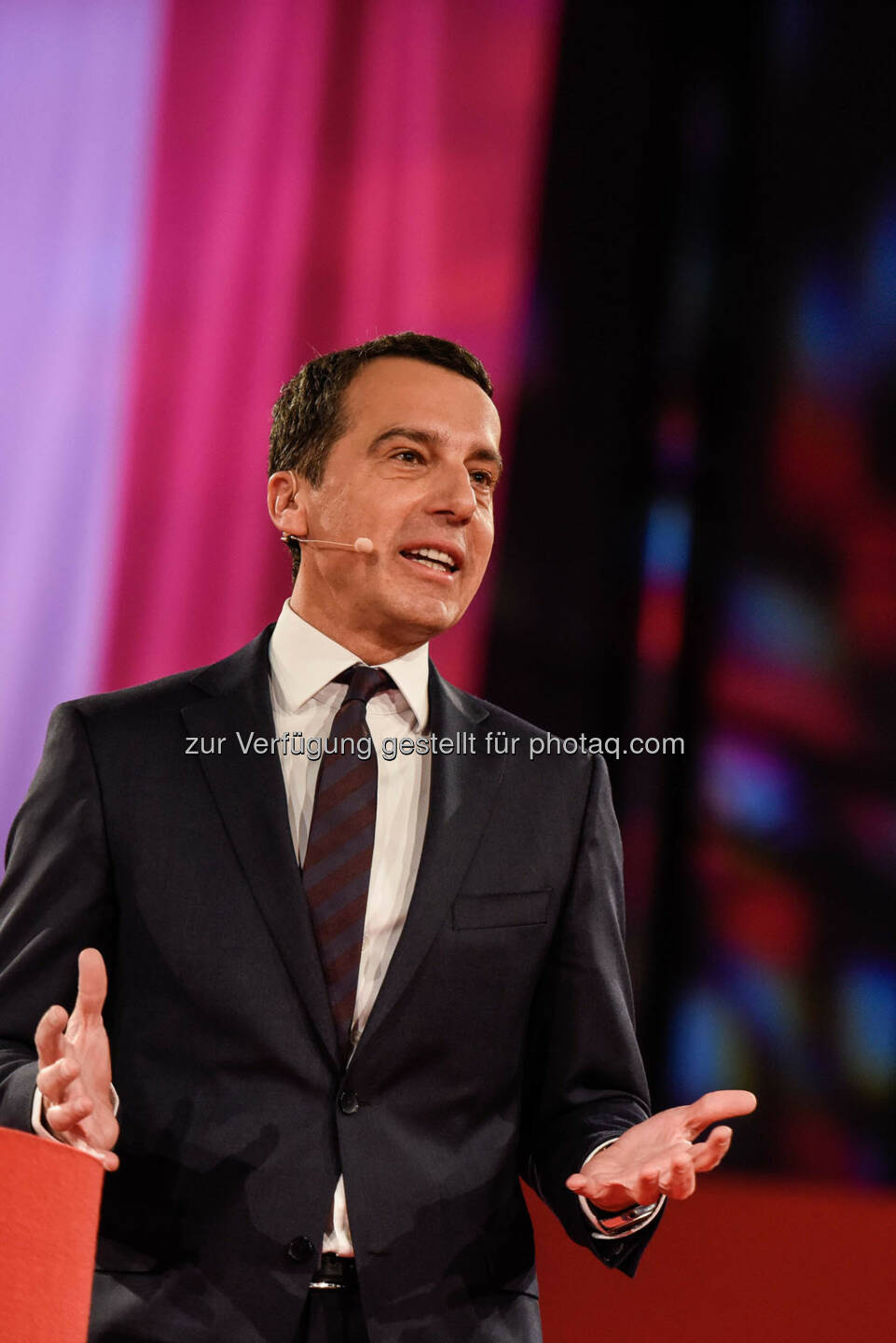 Rede von Christian Kern (SPÖ) in der Messehalle in Wels (Bild: SPÖ)