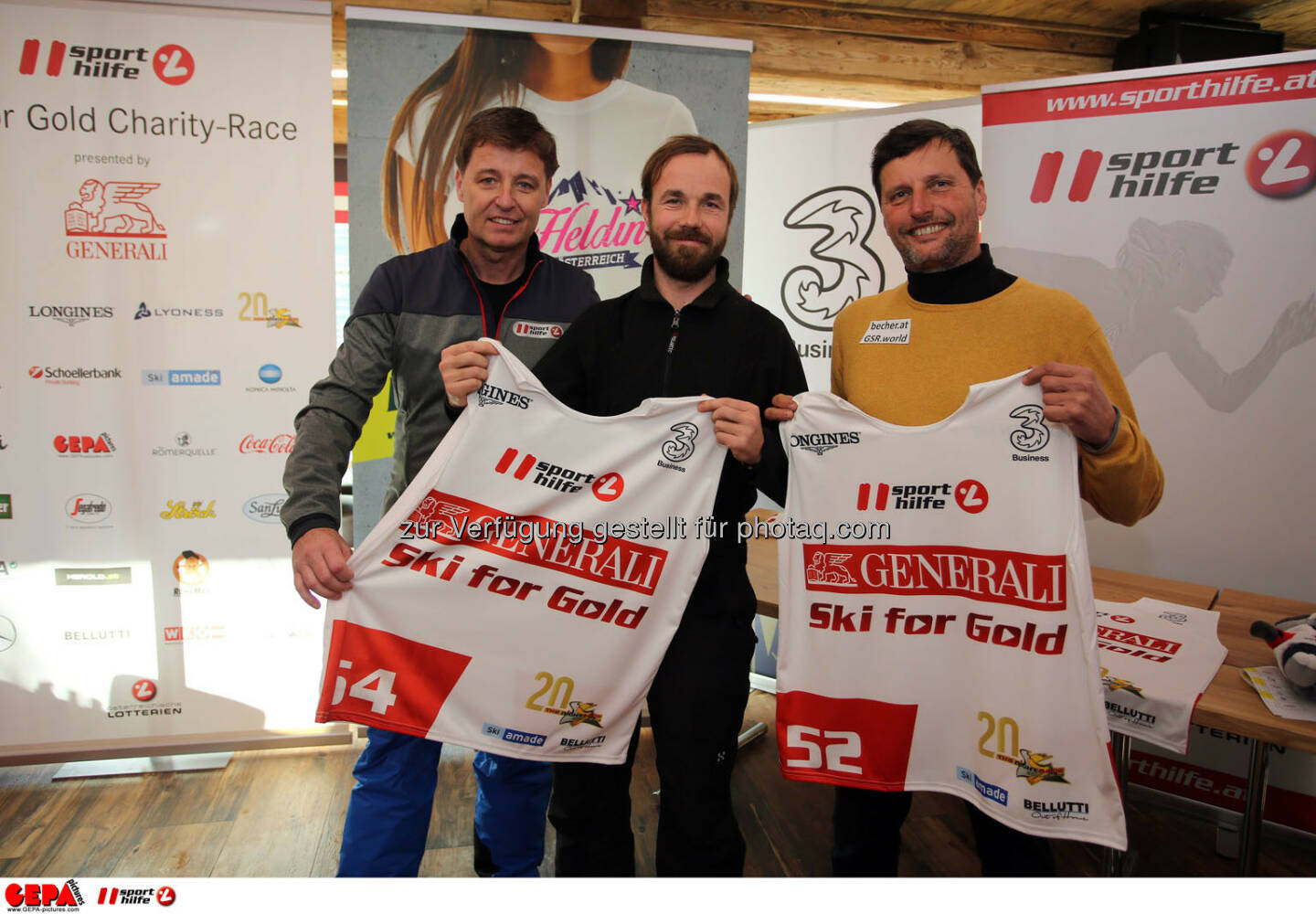 Ski for Gold Charity Race. Image shows managing director Harald Bauer (Sporthilfe), Oliver Witvoet and Gerfried Seeber. Photo: GEPA pictures/ Daniel Goetzhaber