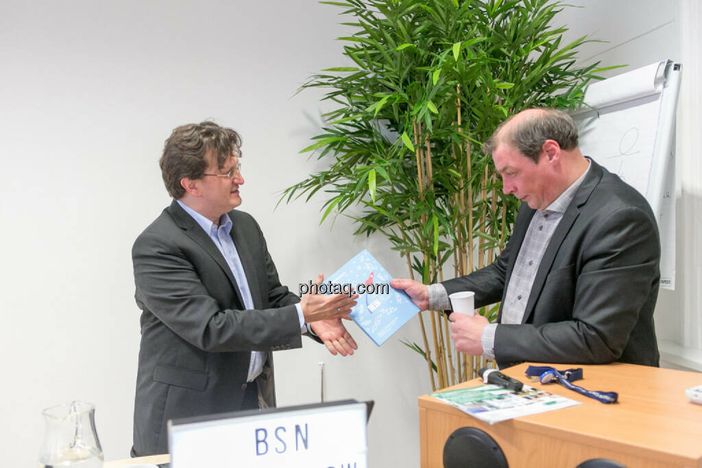 Johannes Lindner (Schumpeter HAK), Hannes Roither (Palfinger), © Martina Draper/photaq (01.02.2017)