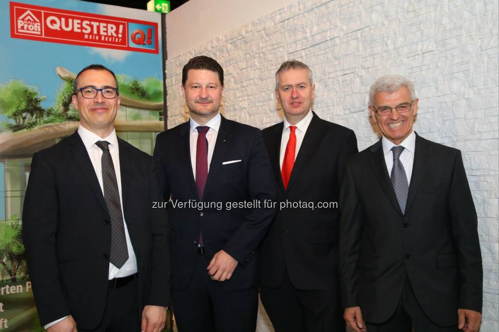 Enzo Curti, Export Sales Department BIOPIETRA®; Mag. René Rieder, MBA, Geschäftsführer QUESTER Baustoffhandel GmbH; Martin Strobl, Einkauf Fliesen/Parkett QUESTER Baustoffhandel GmbH; Giovanni Maffizzoli, Geschäftsführer KERMA - QUESTER Baustoffhandel GmbH: QUESTER 2017: Standortausbau und gesundes Wohnen (Fotocredit: QUESTER/APA-Fotoservice/Schedl), © Aussender (21.03.2017) 