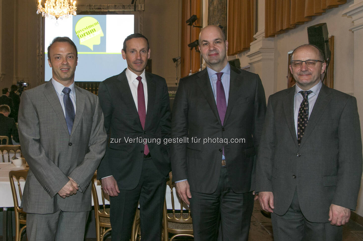 Dr. Marcus Scheiblecker (WIFO), Mag. Markus Ploner, CFA, MBA (Spängler IQAM Invest), Marcel Fratzscher, Ph.D. (DIW Berlin) und Univ.-Prof. Dr. Christian Keuschnigg (Universität St. Gallen und WPZ Wien) - Spängler Investmentforum, Residenz Salzburg, 20170322 (Foto: wildbild, Herbert Rohrer)