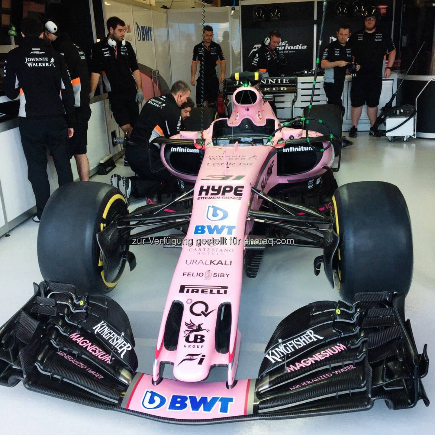 BWT - Die Pink Panther beim Sahara Force India Formula One Team sind bereit.
Viel Glück an Sergio Perez und Esteban Ocon. 
Let's rock the season 2017. 
#PinkInThePitlane #PinkPanther  Source: http://facebook.com/bwtwasser