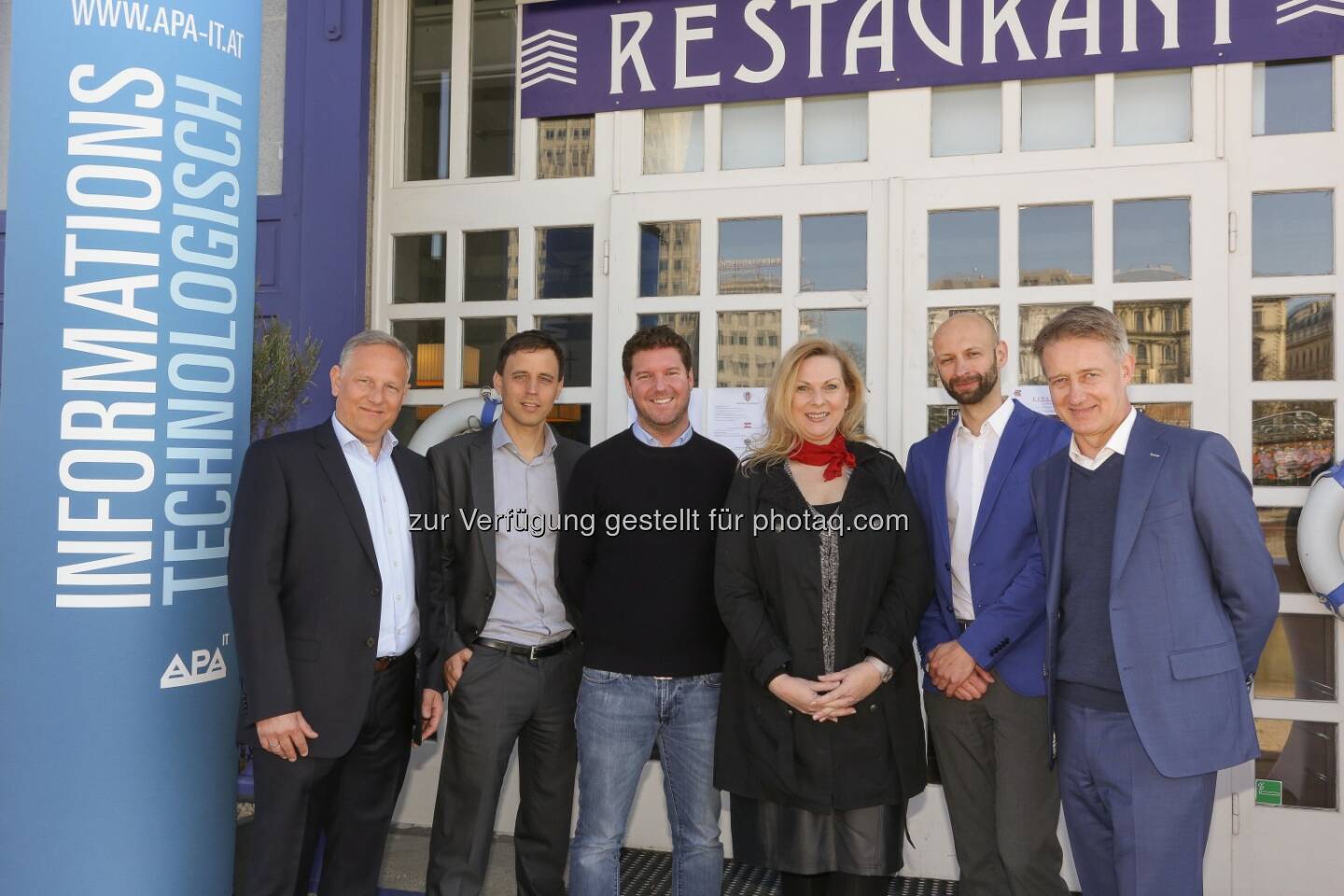 Alexander Falchetto (APA-IT), Harald Mayer (APA), Jochen Hahn (miss), Ingrid Rehusch (Moderation), Jörg Hofstätter (ovos media) und Marcus Veit (FehrAdvice & Partners) - APA-IT Informations Technologie GmbH: APA-IT-BusinessBreakfast: Gamification für Medienhäuser (Fotocredit: APA-IT/APA-Fotoservice/Richard Tanzer)