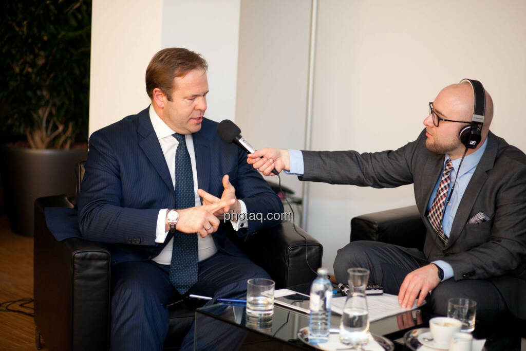 Klaus Umek (Petrus Advisers), Sebastian Leben (boersenradio.at), © Michaela Mejta/photaq.com (03.04.2017) 