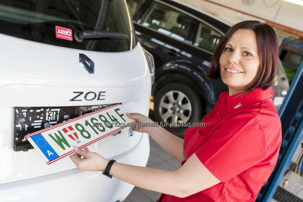 ARBÖ: Ab sofort: Grüne Kennzeichen für E-Autos (Fotograf: Martin Steiger / Fotocredit: ARBÖ), © Aussendung (03.04.2017) 