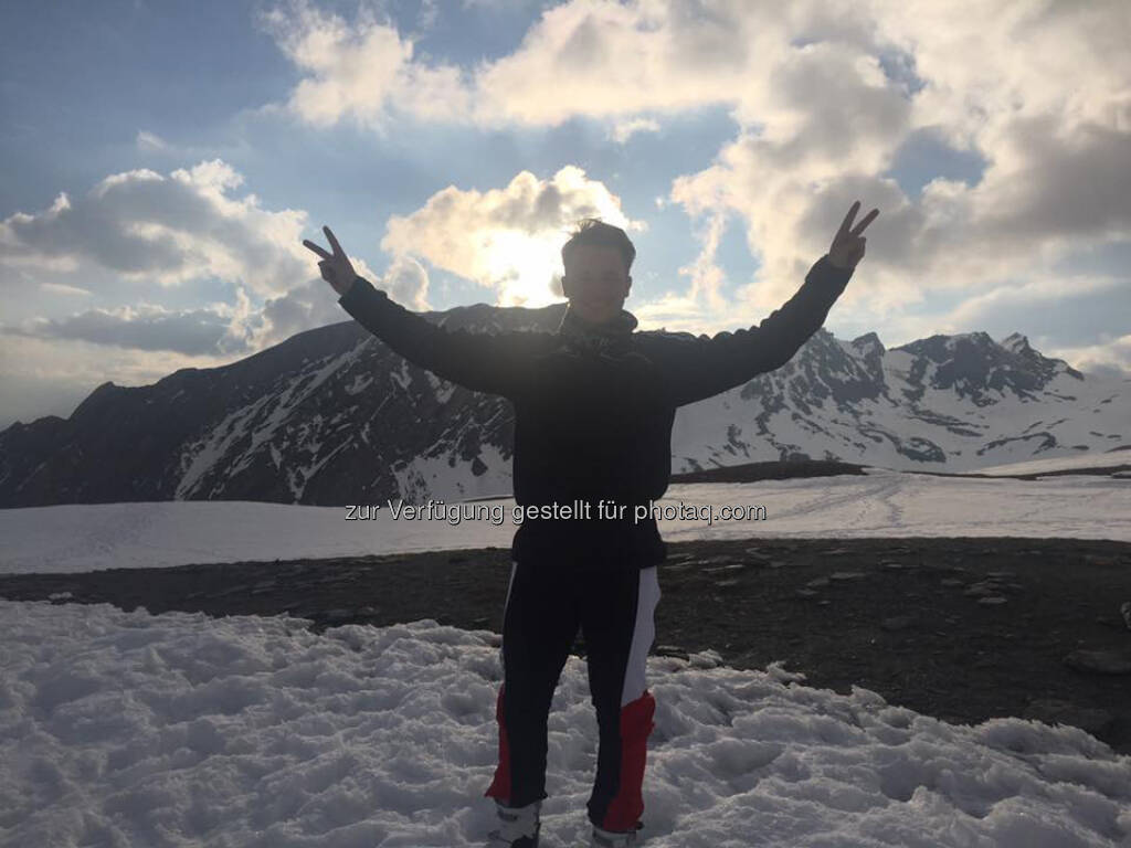 Matthias Stelzmüller am Großglockner, yes!, Gipfel (03.04.2017) 