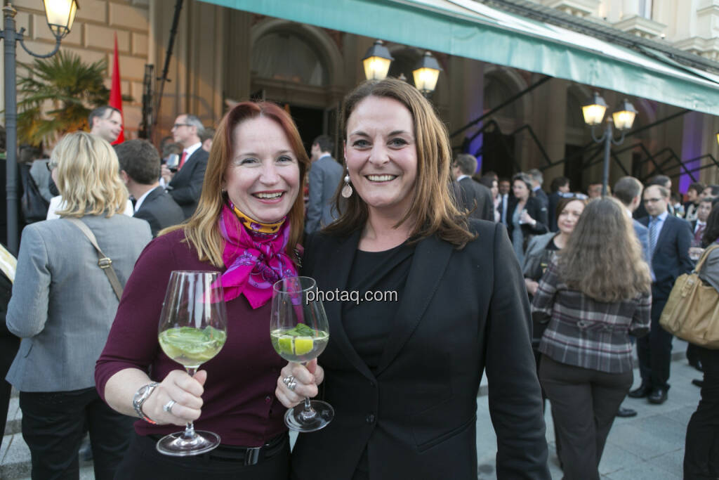 Barbara Dorfmeister, Anita Schatz (Wiener Börse), © finanzmarktfoto/Martina Draper (15.05.2013) 