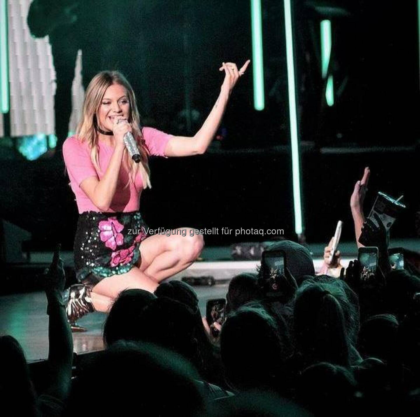Wolford Kelsea Ballerini on stage at Ascend Amphitheater in Nashville, TN in the Bahamas Body

http://bit.ly/Wol71173DE

Photographer: Jordan O Donnell  Source: http://facebook.com/WolfordFashion