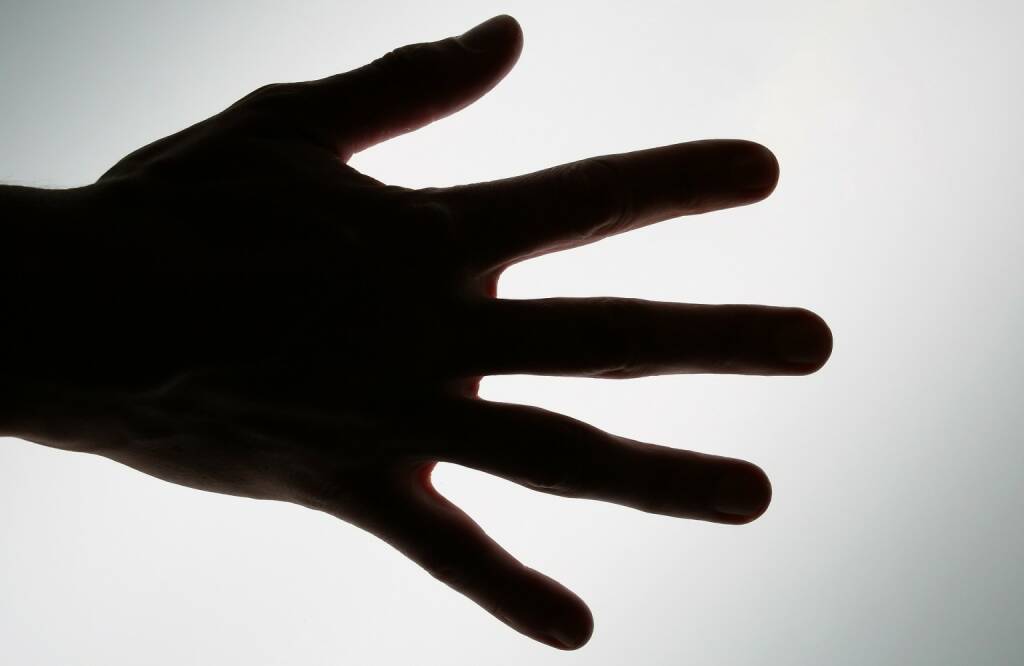 Hand, Greifen, nehmen, Übernahme (Bild: Pixabay/Meditations https://pixabay.com/de/abstrakt-zu-erreichen-arm-1239320/ )    (05.05.2017) 