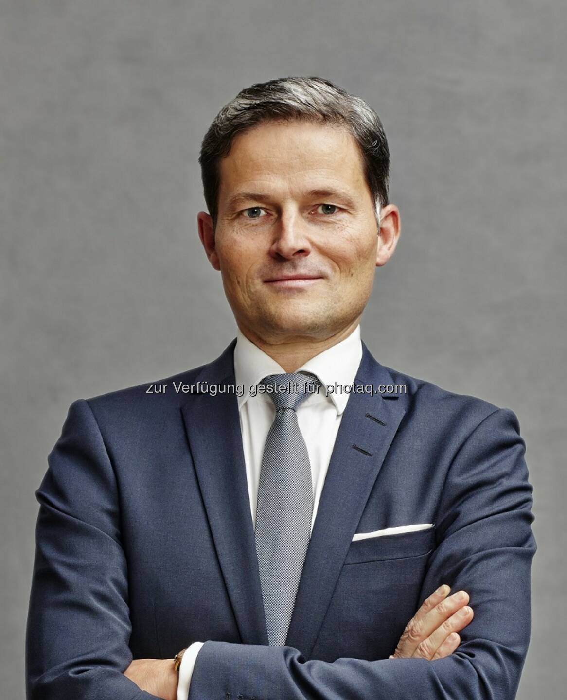 Erfolgreiche Award-Saison für First Private: Mit ihrem Dividendenfonds First Private Euro Dividenden STAUFER erhielt die Frankfurter Fondsboutique insgesamt sieben Auszeichnungen - CEO Tobias Klein (Fotocredit: First Private investment management)