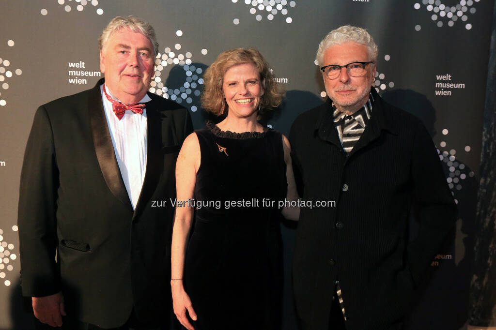 Steven Engelsmann (Direktor Weltmuseum Wien), Sabine Haag (Generaldirektorin KHM Museumsverband) und André Heller - Weltmuseum Wien: Prominente Fundraising Gala fürs neue Weltmuseum Wien (Fotocredit: KHM/APA-Fotoservice/Hautzinger) (17.05.2017) 