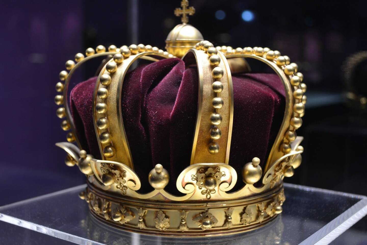 Krone, Krönung, Aristokrat, Kaiser, königlich, Sieger (Bild: Pixabay/talpeanu https://pixabay.com/de/könig-krone-geschichte-rumänien-1304612/ )