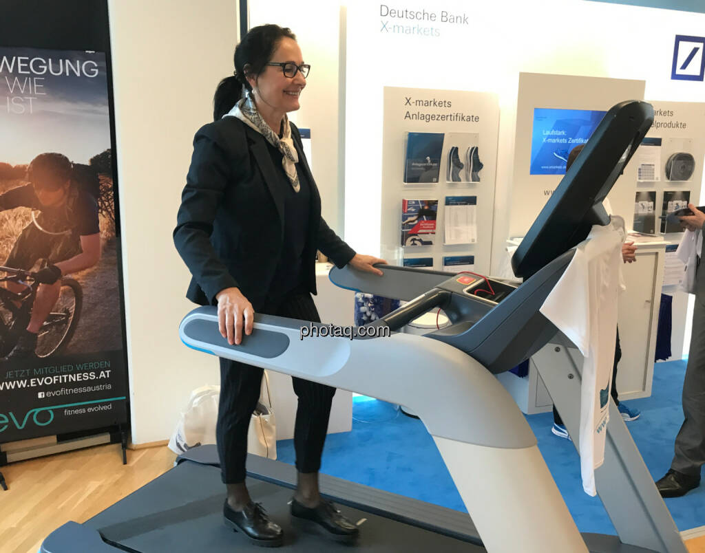 Snezana Jovic, © Martina Draper photaq.com (am Ende der Diashow zusätzlich diverse Handy-Pics) (21.05.2017)