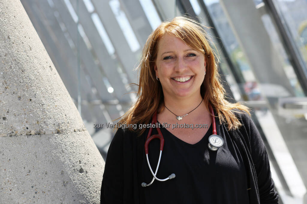 Dr. Denise Pajank Ärztin, Medizinisches Kompetenzzentrum von UNIQA Österreich - UNIQA Insurance Group AG: Auch im Sport das gesunde Maß finden (Fotograf: W. Stöckl - Fotocredit: UNIQA), © Aussender (07.06.2017) 