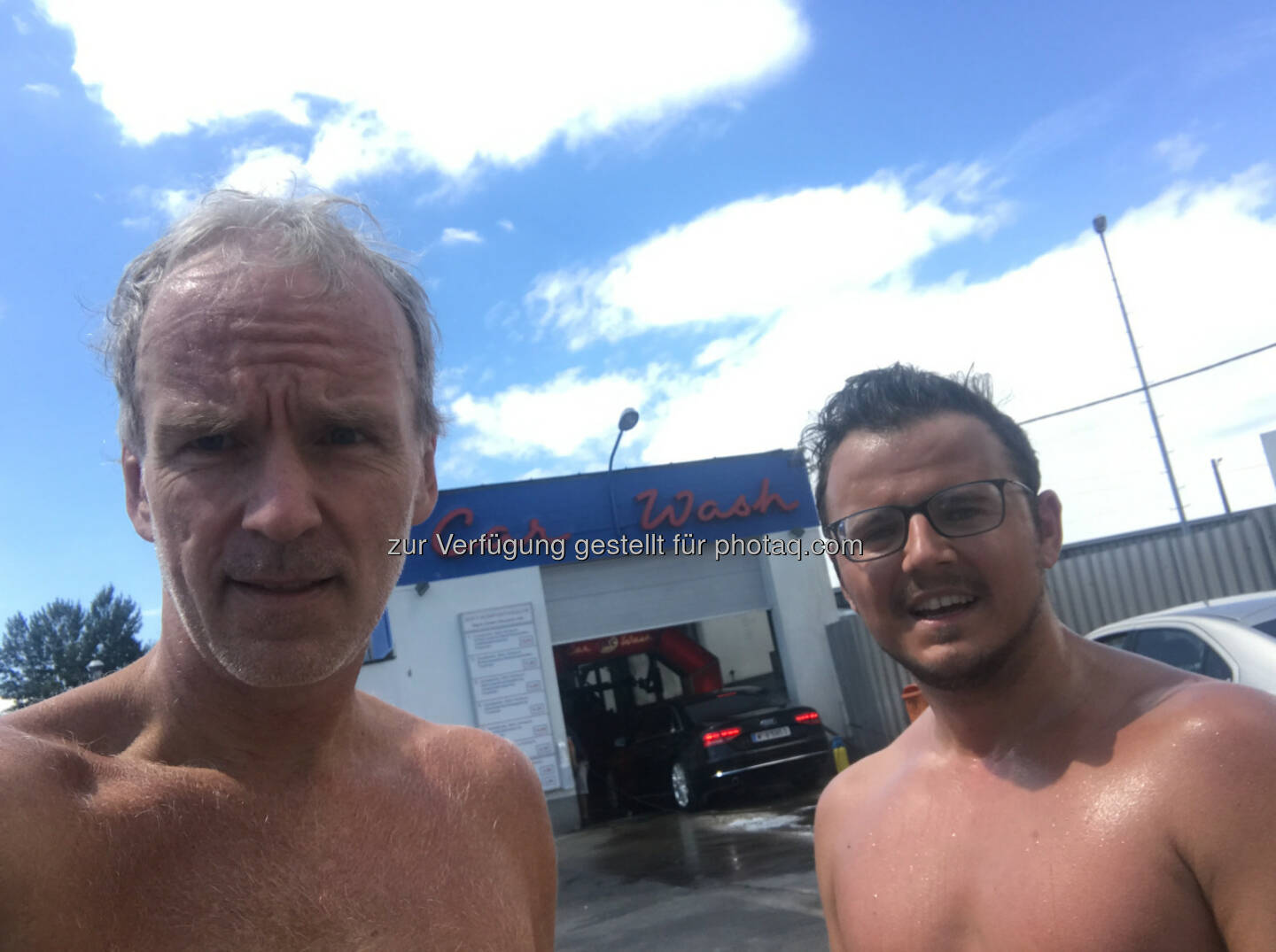 Beim Car Wash