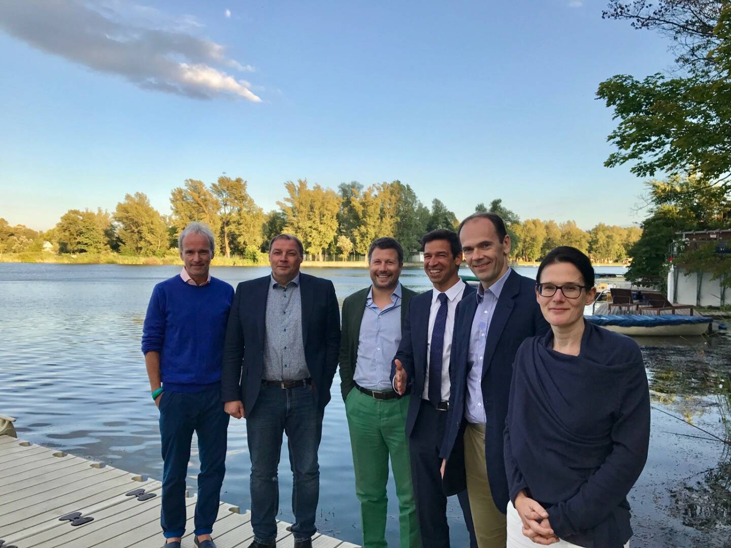 1. Börse Social Magazine Abonnenten-Stammtisch: Christian Drastil (BSN), Hannes Roither (Palfinger), Martin Foussek (Own Austria), Michael Oplustil (Uniqa), Thomas Niss (Own Austria), Bettina Schragl (Immofinanz)